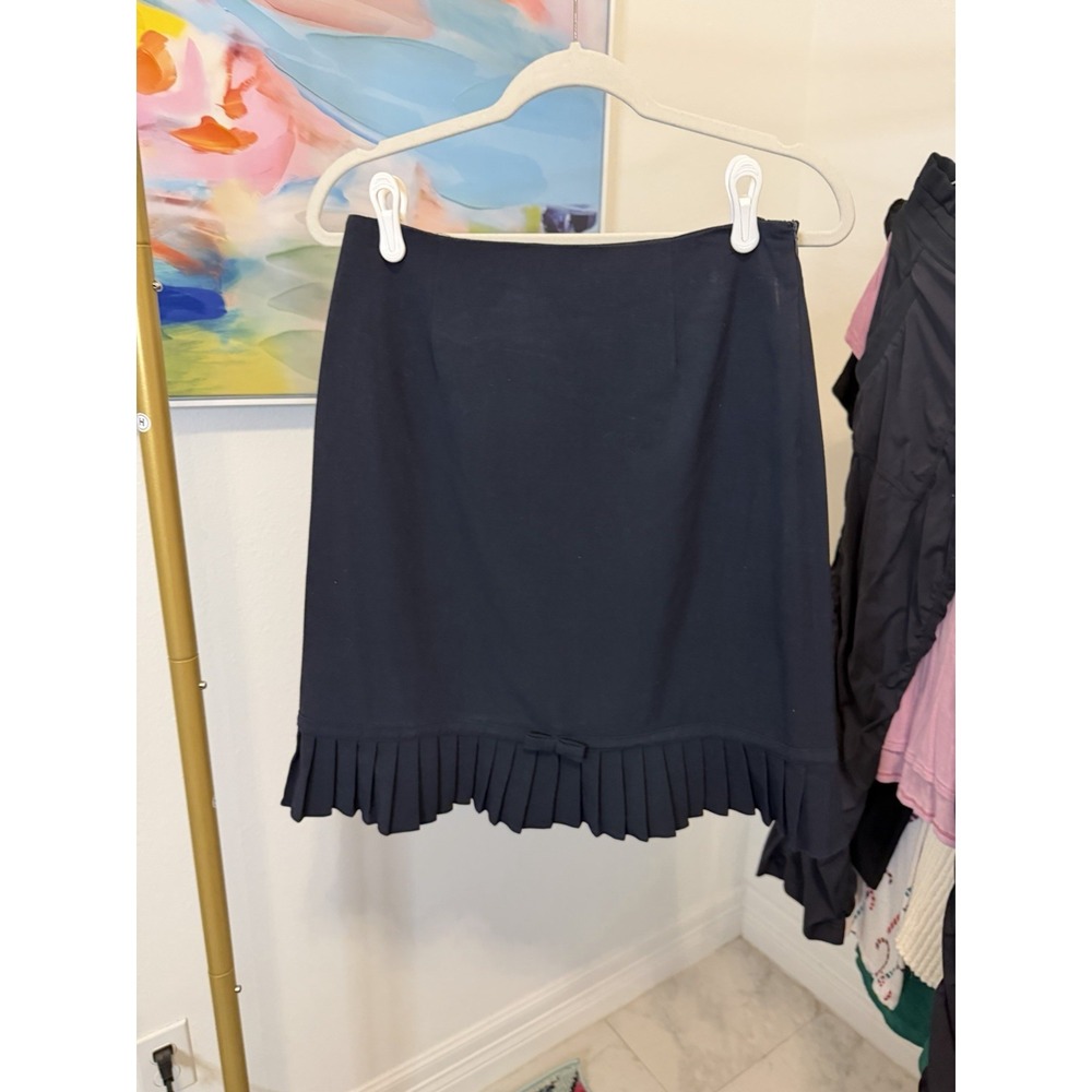 Dressbarn Women's Skirt Black Knee Length Classy Size 8 Work Casual Career
